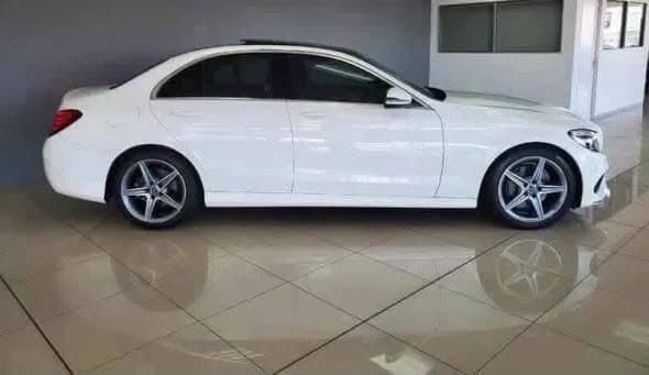 Mercedes-Benz C200 AMG Line Auto