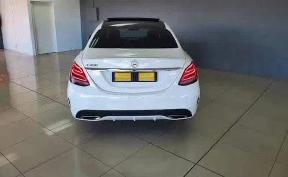Mercedes-Benz C200 AMG Line Auto