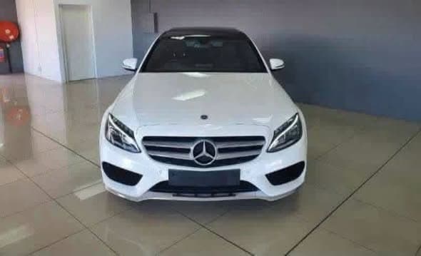 Mercedes-Benz C200 AMG Line Auto