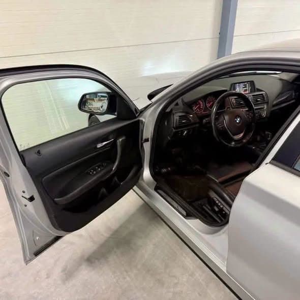 BMW Série 1 125i DAB