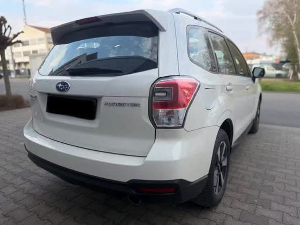 Subaru Forester AWD Exclusive Automatik Pano LED