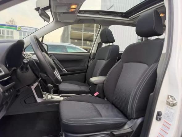 Subaru Forester AWD Exclusive Automatik Pano LED