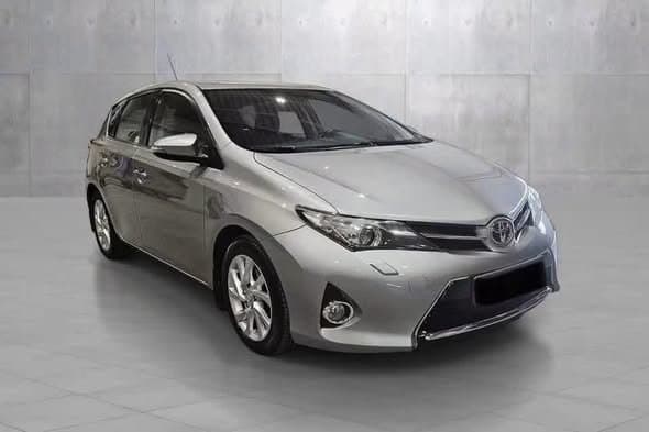 Toyota Auris 1.4 D-4D Active
