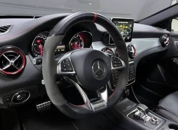 Mercedes-Benz GLA 45 AMG 4MATIC