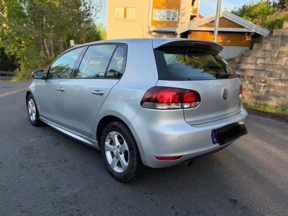Volkswagen Golf VI 1.6 TDI 105 ch Highline BMT