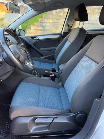 Volkswagen Golf VI 1.6 TDI 105 ch Highline BMT