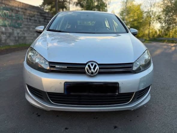 Volkswagen Golf VI 1.6 TDI 105 ch Highline BMT