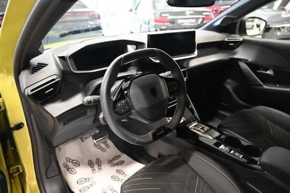 Peugeot 208 GT Grande Autonomie