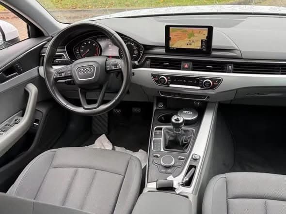 Audi A4 Limousine 1.4 TFSI ACT GR.NAVI BI.XEN PDC AHK