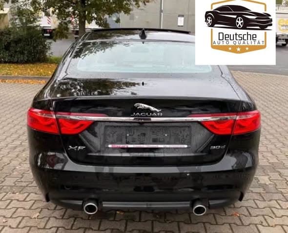 Jaguar XF 3.0 D Prestige PANO LEDER GR.NAVI BI.XENON