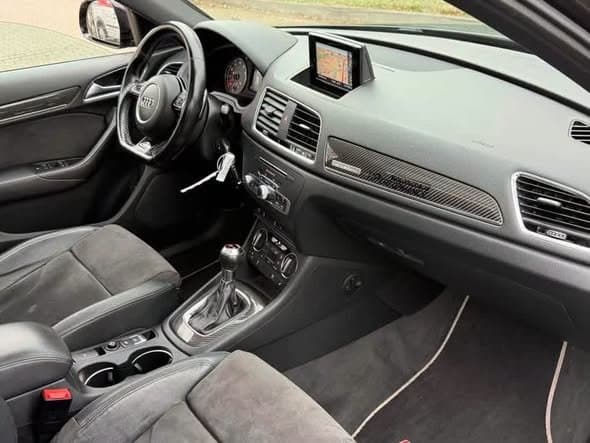 Audi RSQ3 2.5 TFSI quattro PANO NAVI LED VOLL