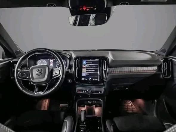 Volvo XC40 T5 PHEV R-Design