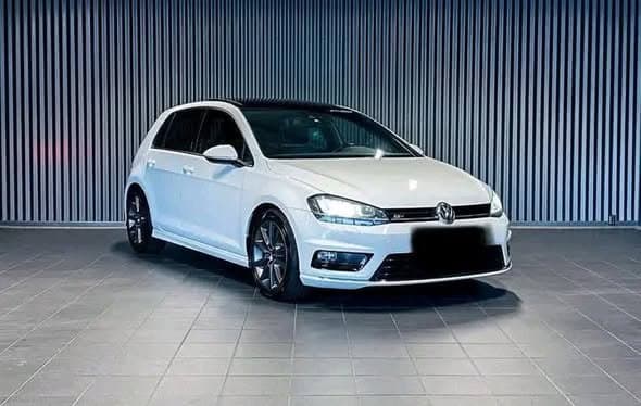 Volkswagen Golf TSi DSG R-Line