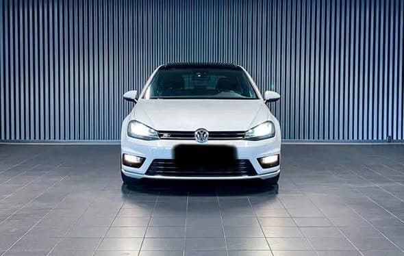 Volkswagen Golf TSi DSG R-Line