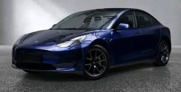Tesla Model 3 Long Range AWD