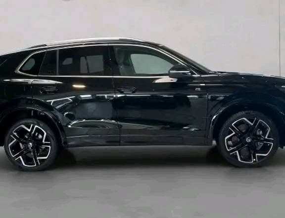 Volkswagen Tiguan R-Line 2.0 TDI 4Motion