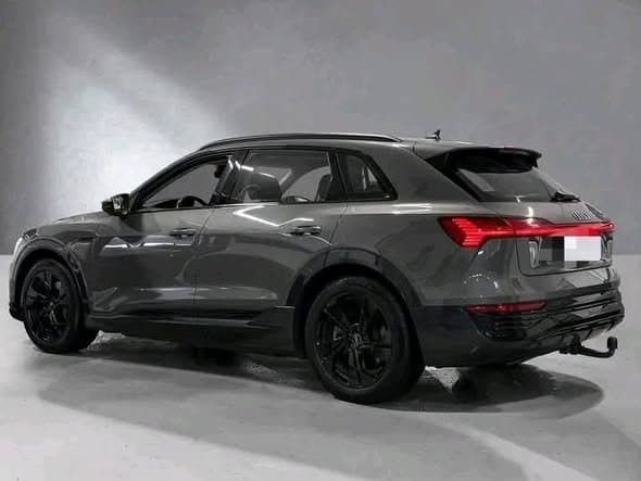 Audi Q8 e-tron 50 Advanced