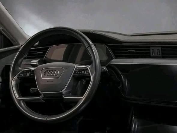 Audi Q8 e-tron 50 Advanced