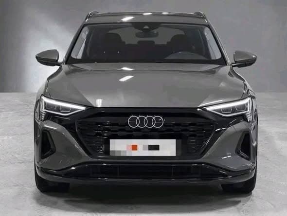 Audi Q8 e-tron 50 Advanced