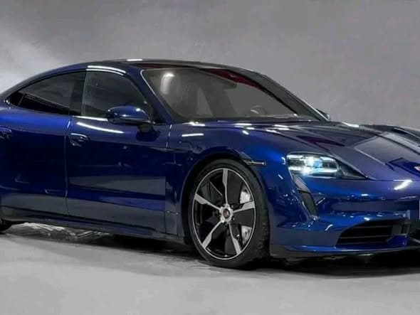 Porsche Taycan Turbo