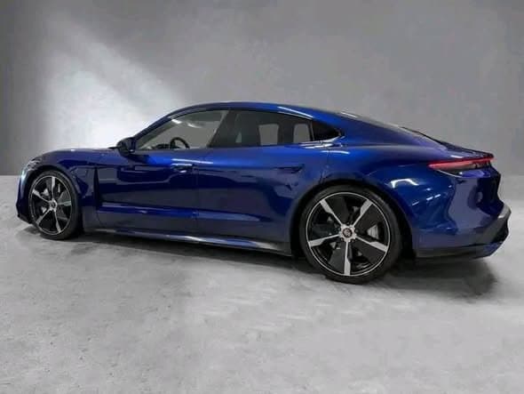 Porsche Taycan Turbo
