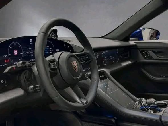 Porsche Taycan Turbo