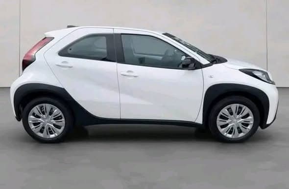 Toyota Aygo X Play